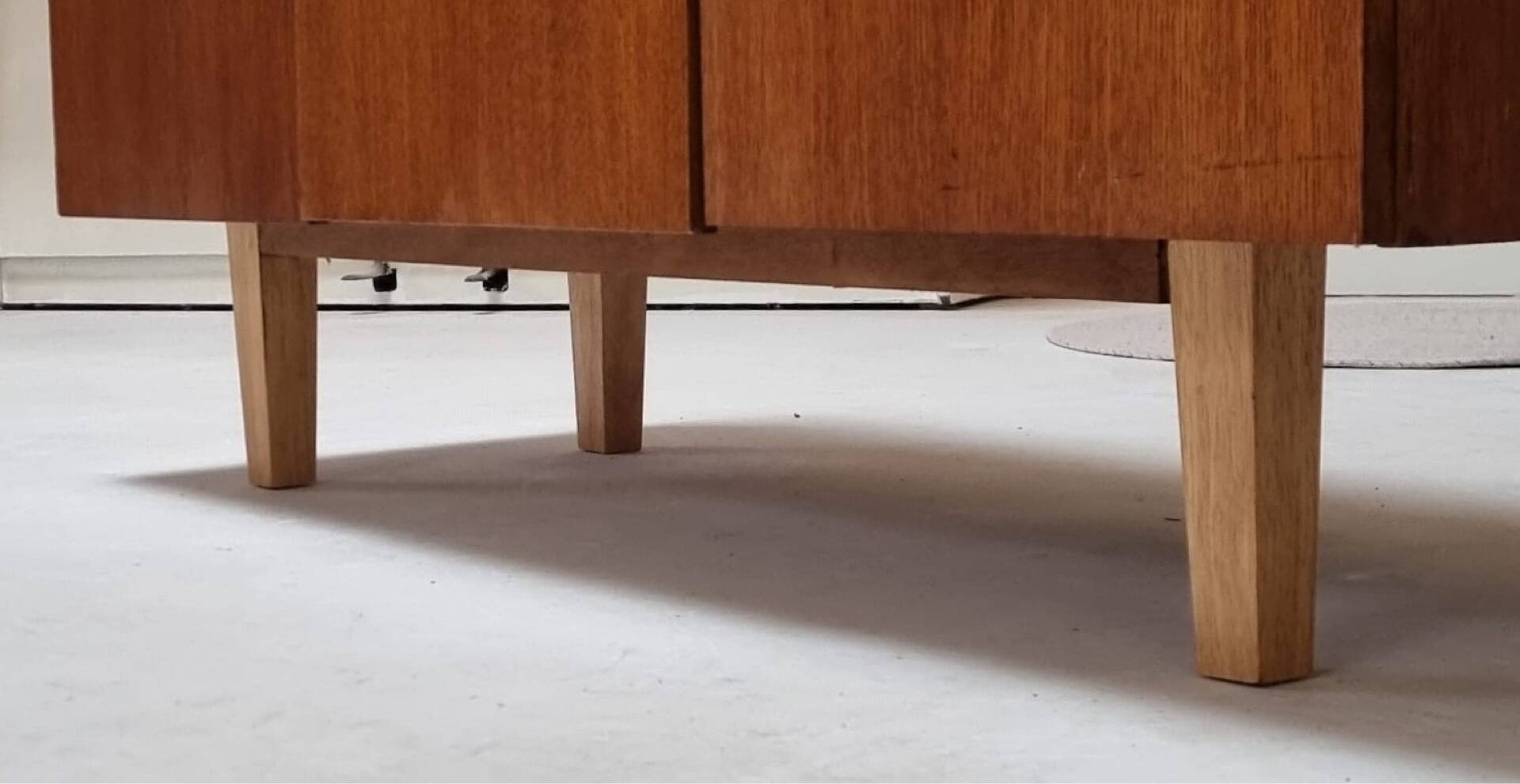Mid-century buffet