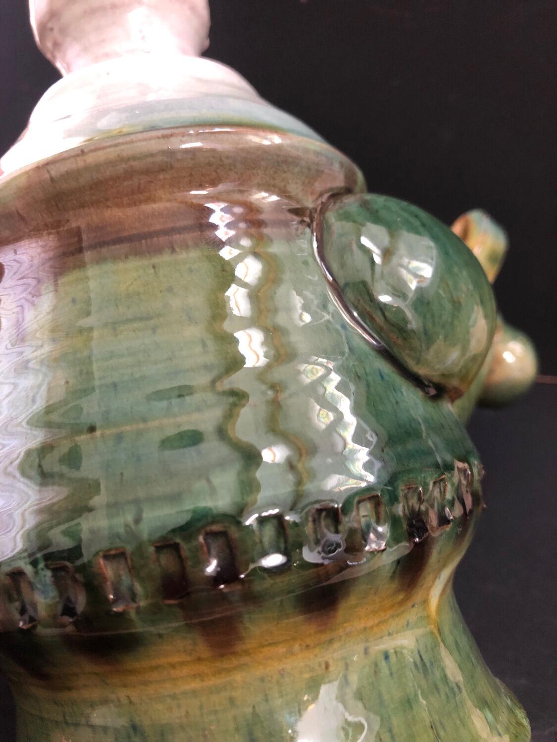 Ceramic shaped piece by Mária Sövegjártó
