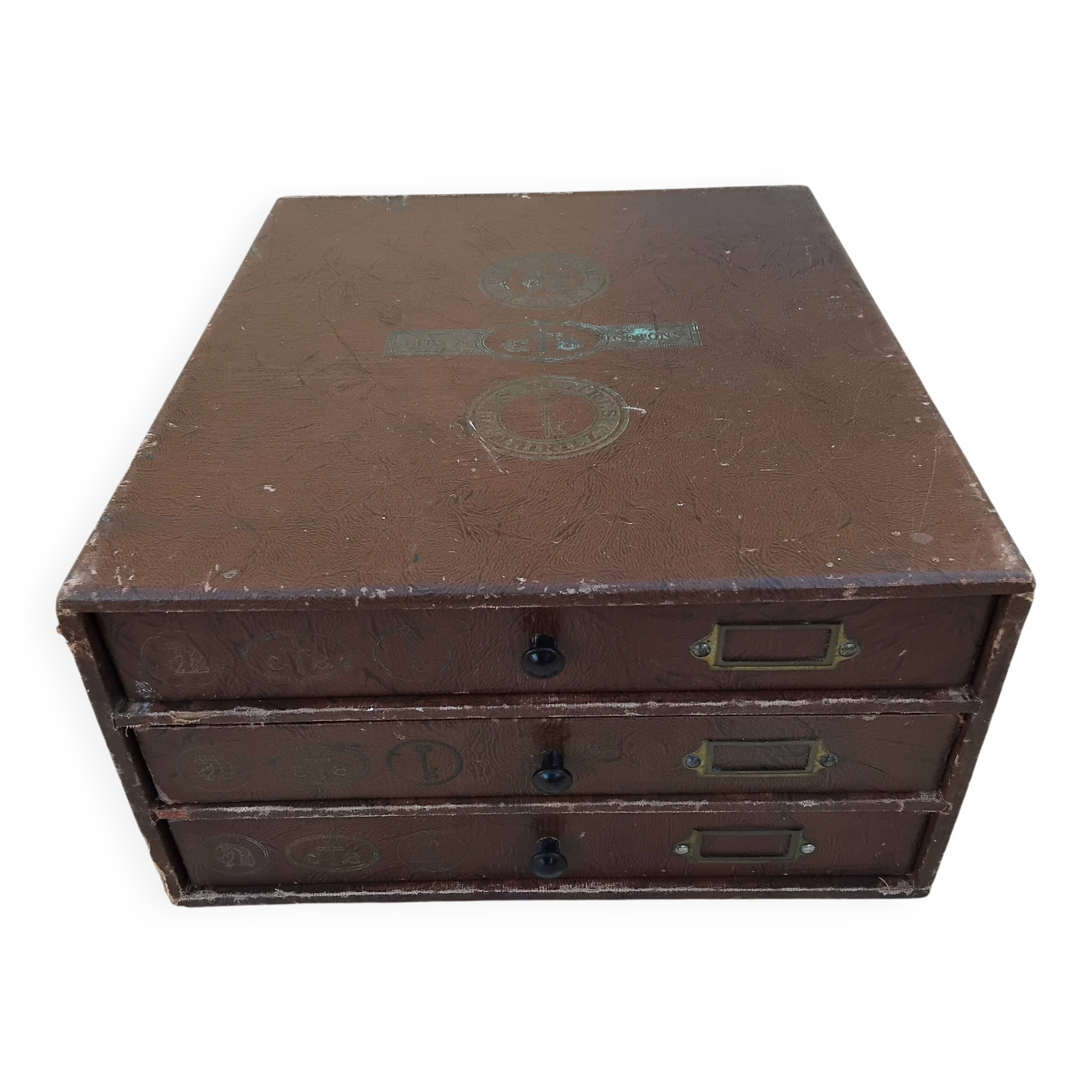 Vintage drawer unit from the Thiriez Cartier Bresson haberdashery, antique.