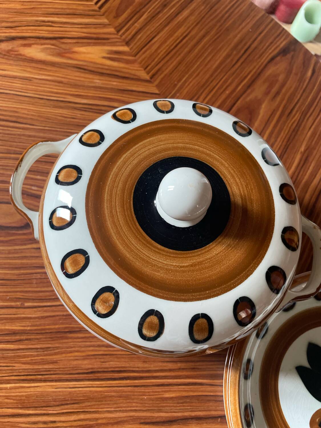 Kimono set from Boch La Louvière