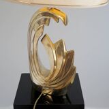 Lampe de salon en laiton doré
