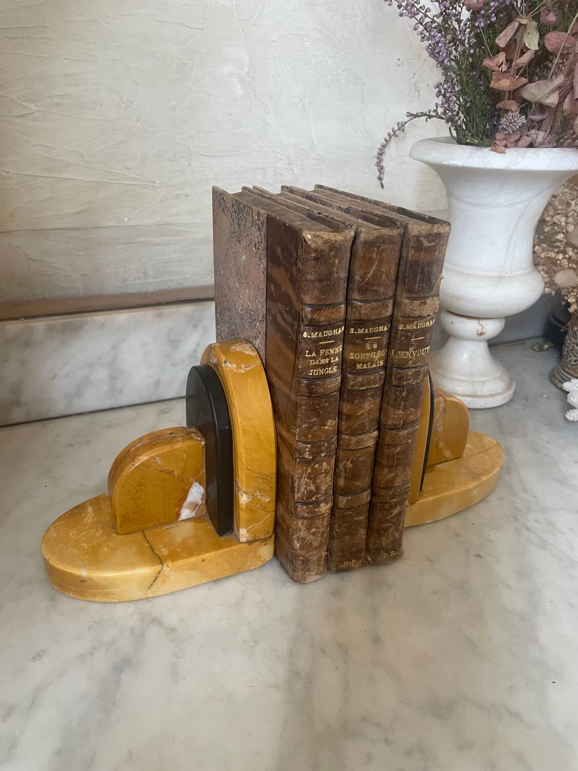 Pair of Art Deco marble bookends