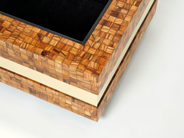 Table bar ou jardinière marqueterie de bois d’olivier laiton par Sandro Petti 1970