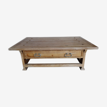 Table basse en bois avec tiroir