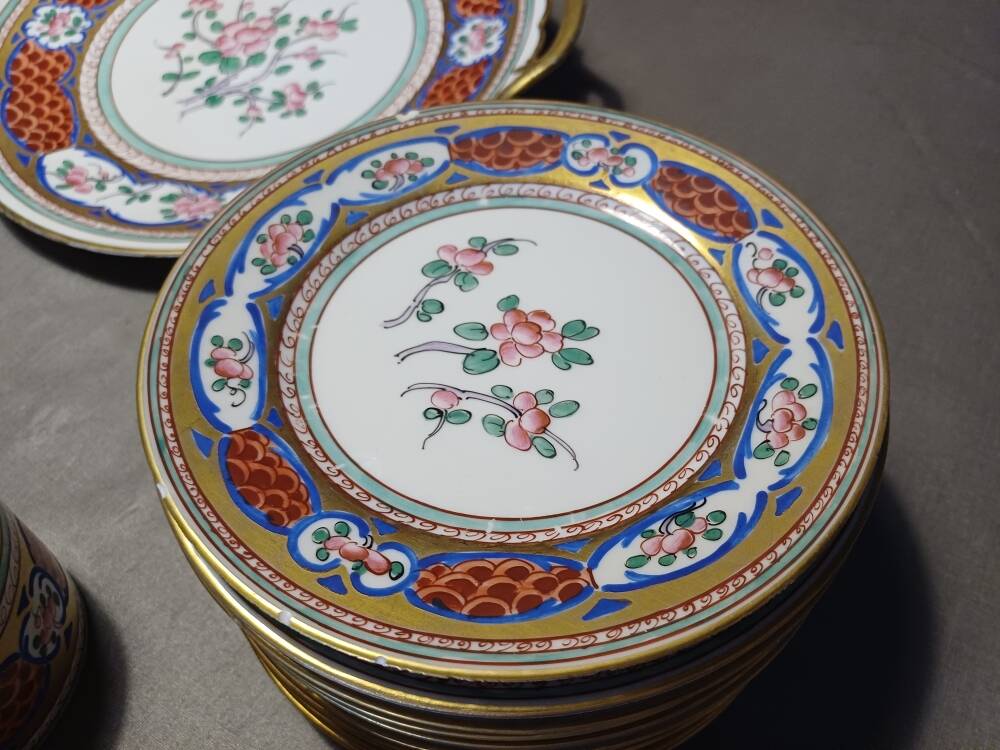 Tea and cake service in porcelain Circa 1950/60