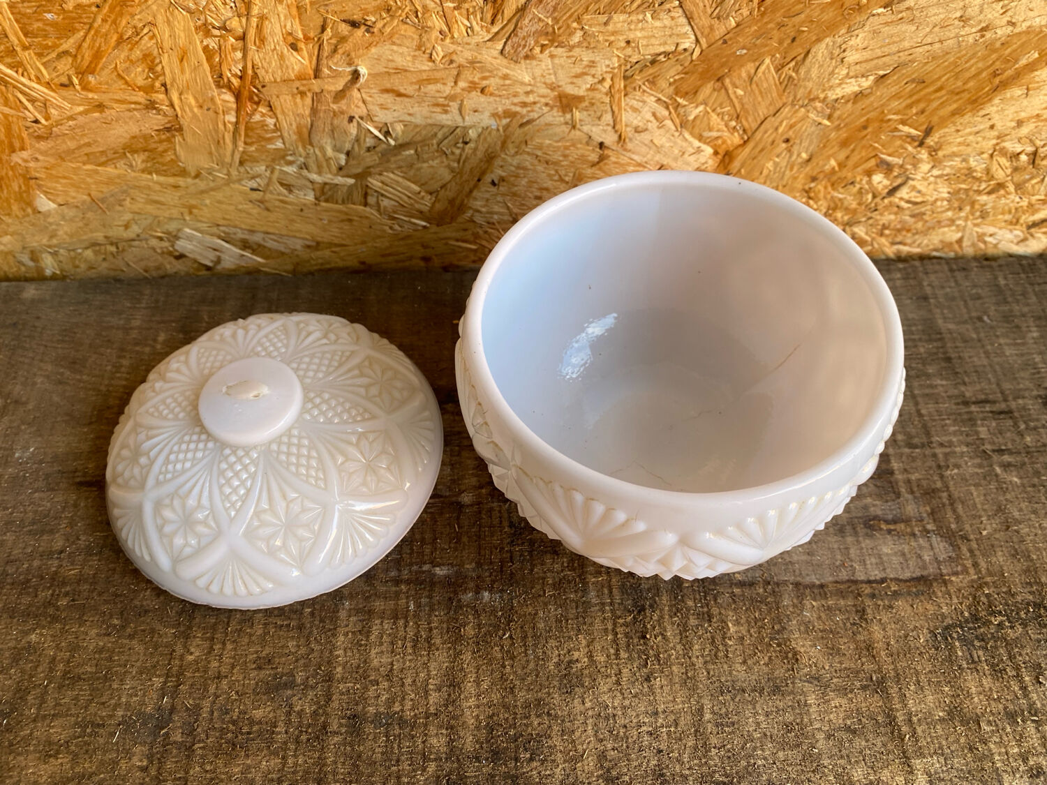 Vintage White Opaline Ball Box #C894