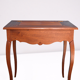 Table d'appoint, travailleuse pupitre vintage artisanale en acajou