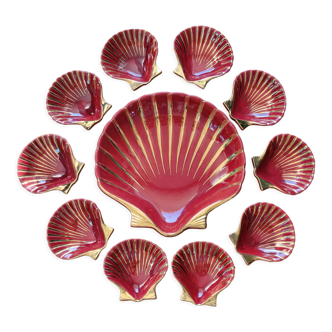 Service en céramique rouge et doré coquillage Proceram Aubagne st jacques 1950