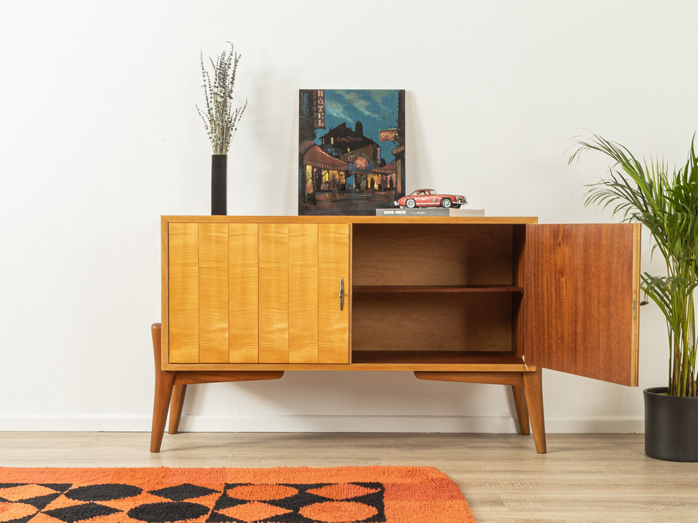 1950s dresser