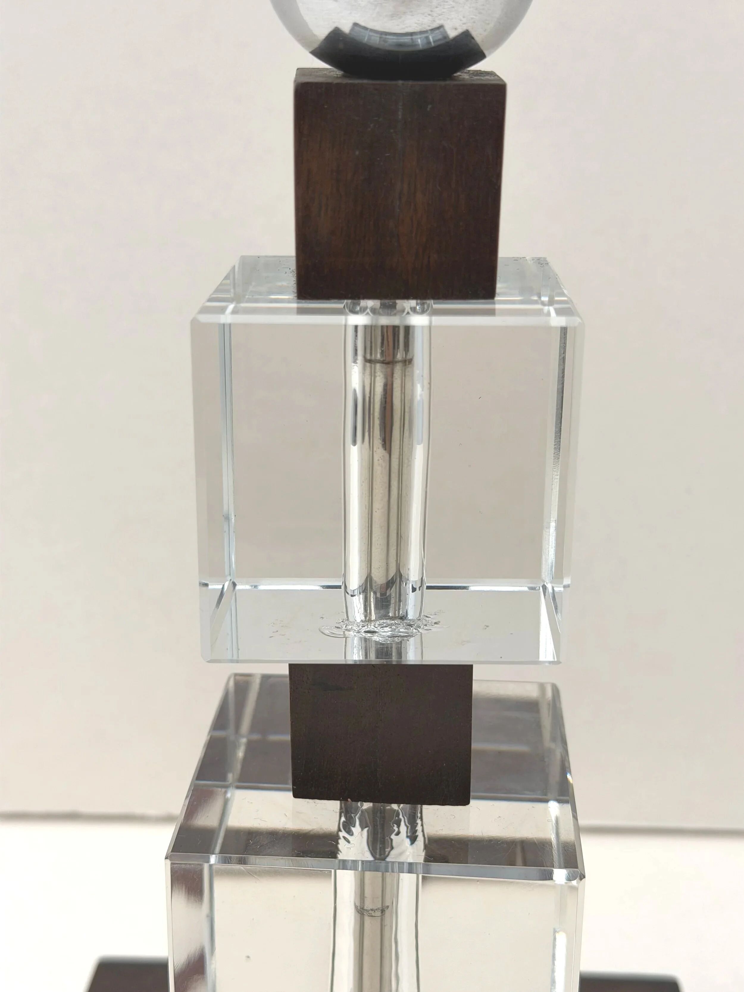 Modernist Art Deco lamp base in wood and glass, France 1930.