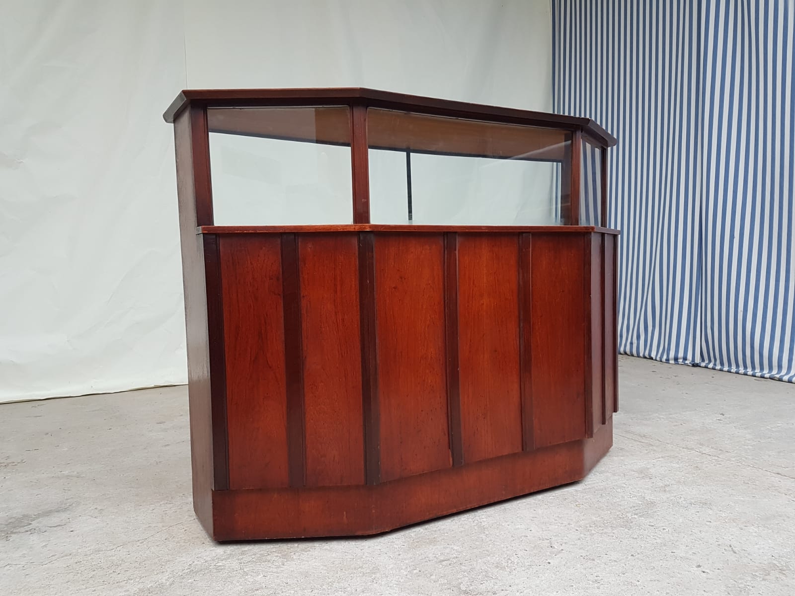 Vtg mid century teak cocktail home bar retro drinks cabinet