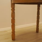 Round oak table, Danish design, 1960s, designer: Henning Kjærnulf