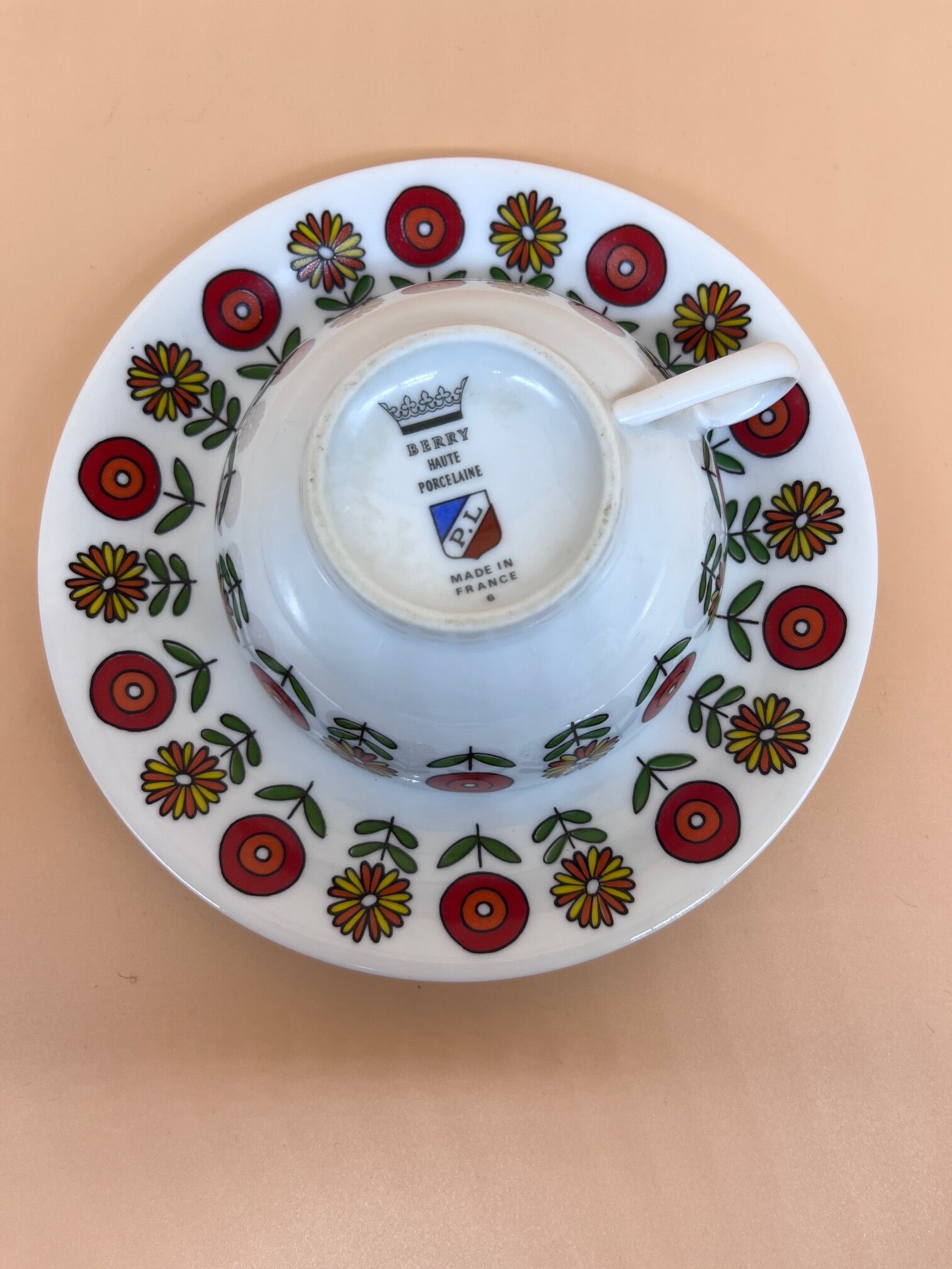 4 porcelain cups 1970