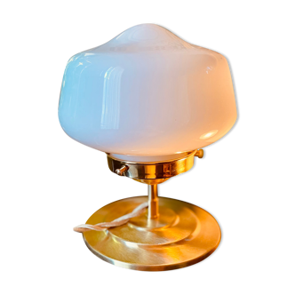 Old globe table lamp in white opaline molded glass - 70s