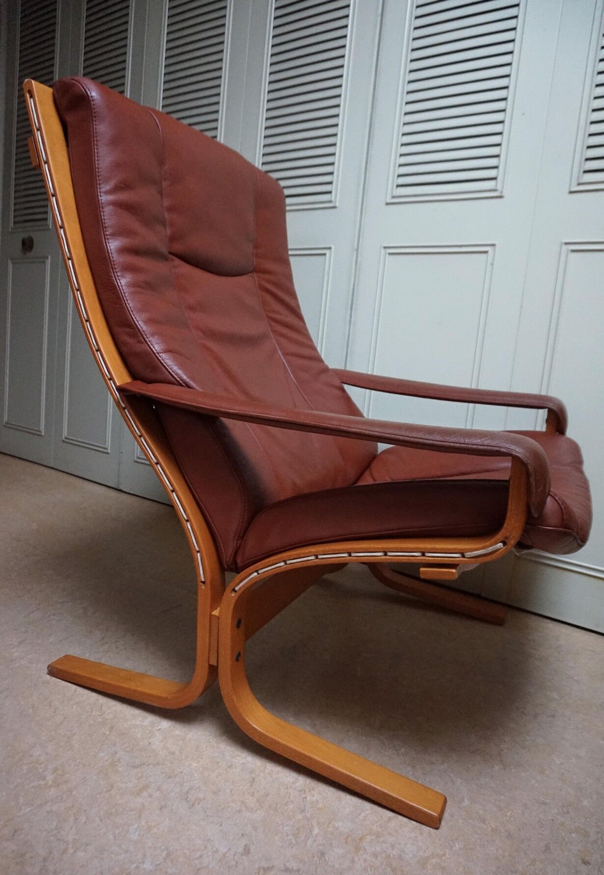 Fauteuil en cuir par Ingmar Relling pour Westnofa, Norvège, années 1970