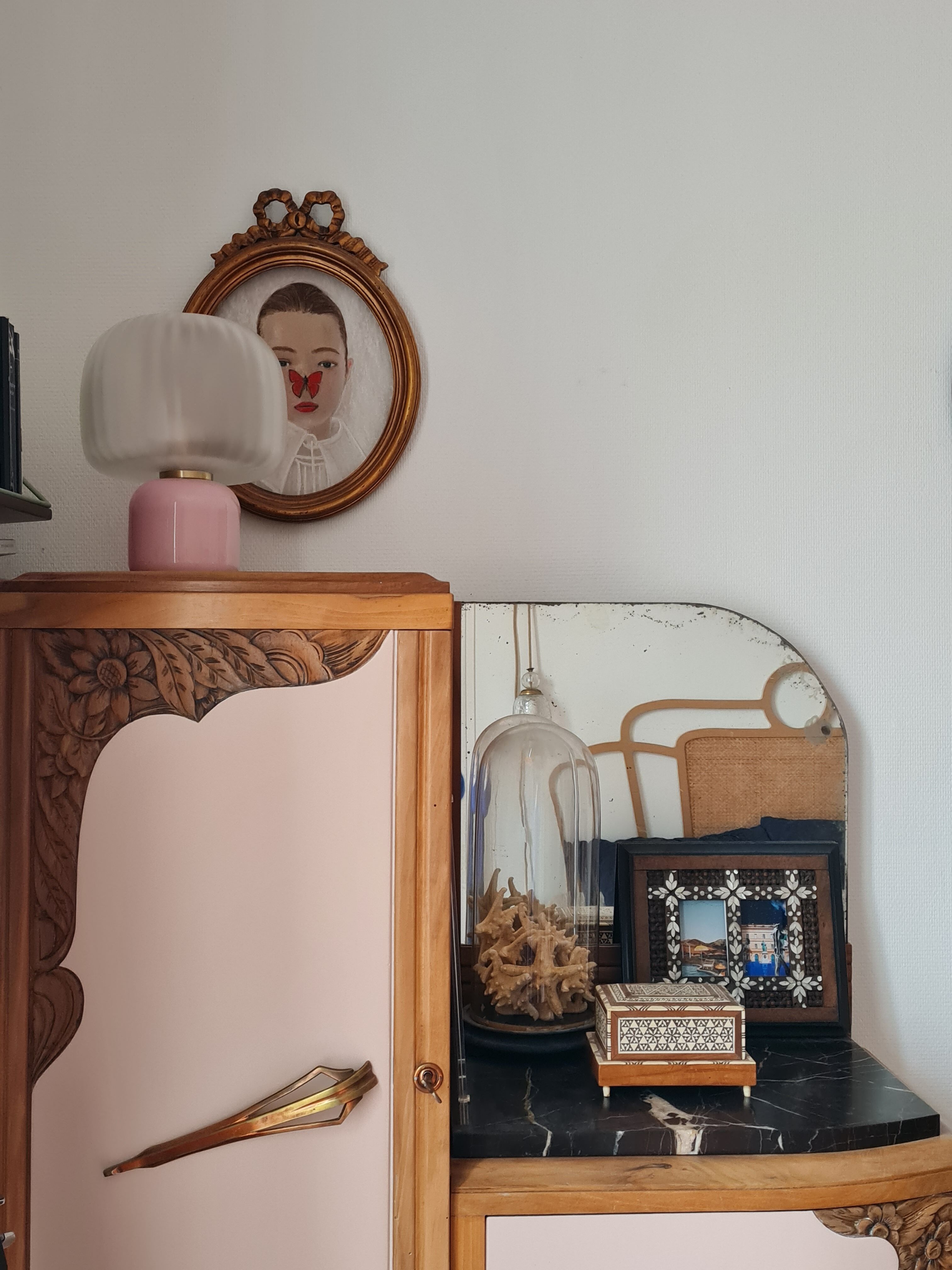 Commode wardrobe art deco pink