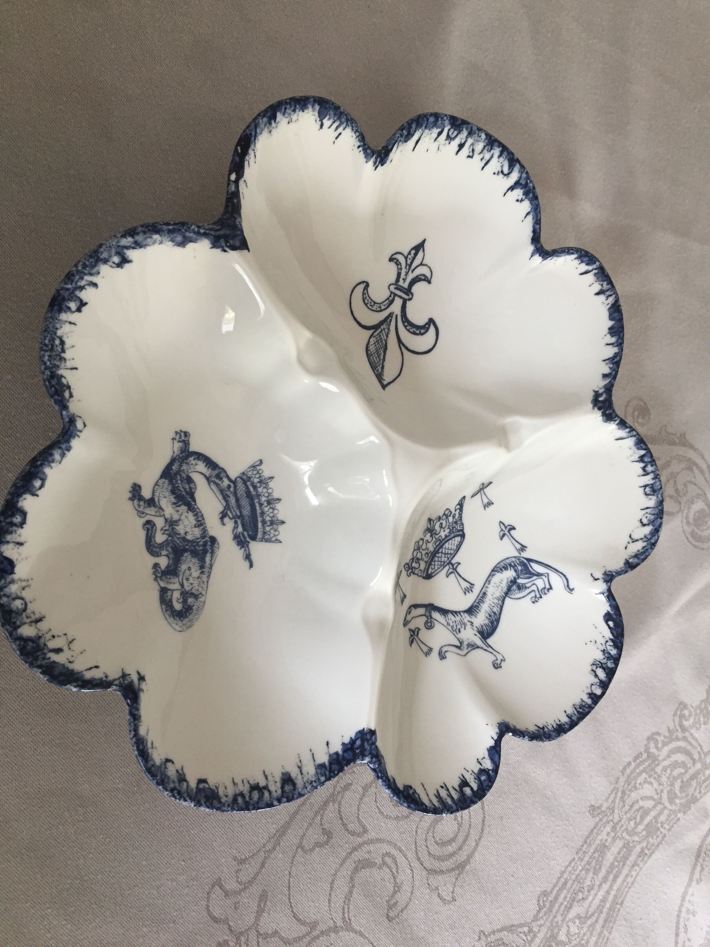 Beggar dish for aperitif brand Pillivuyt Toupet decorator