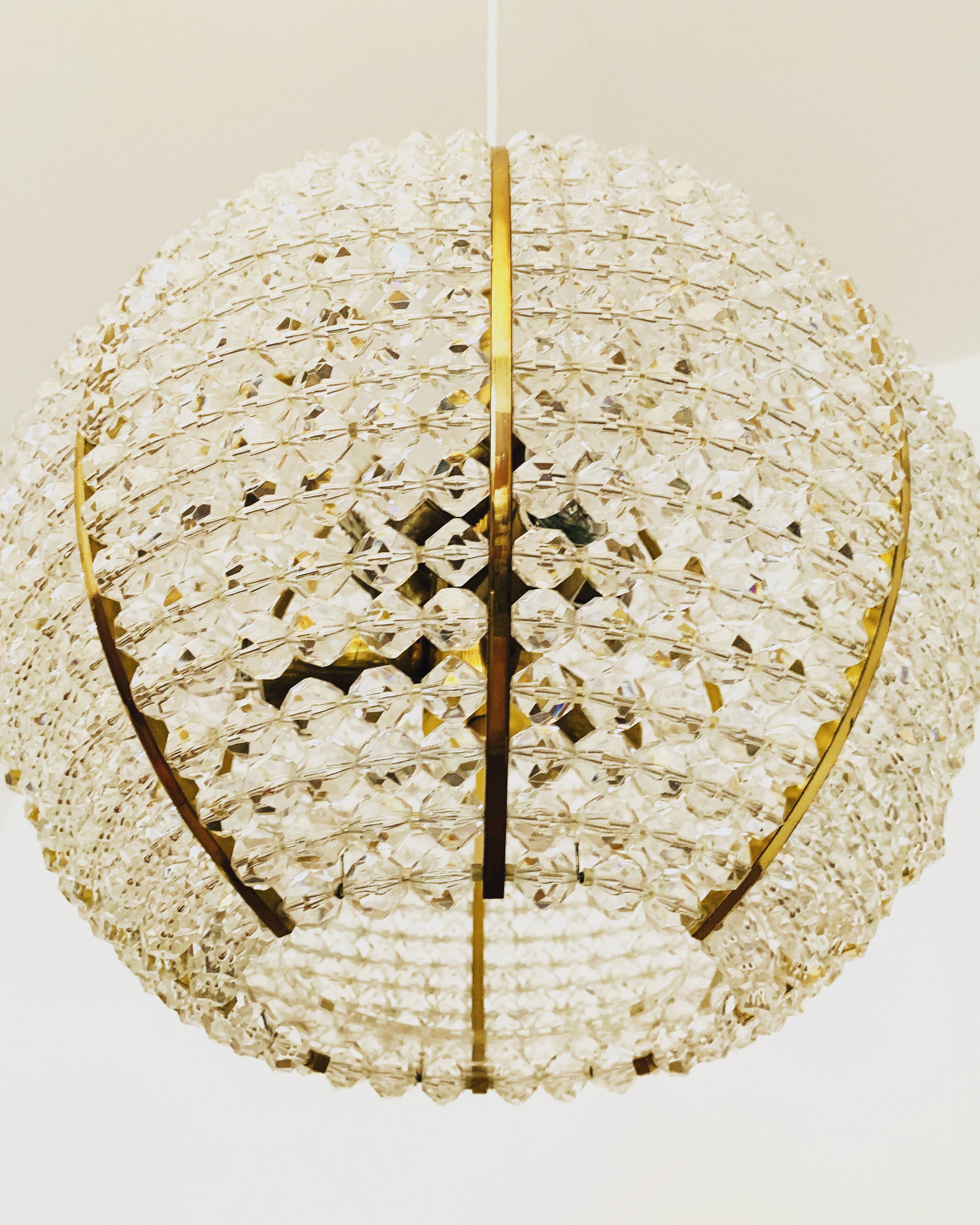 Large Acrylic Ball Pendant Lamp