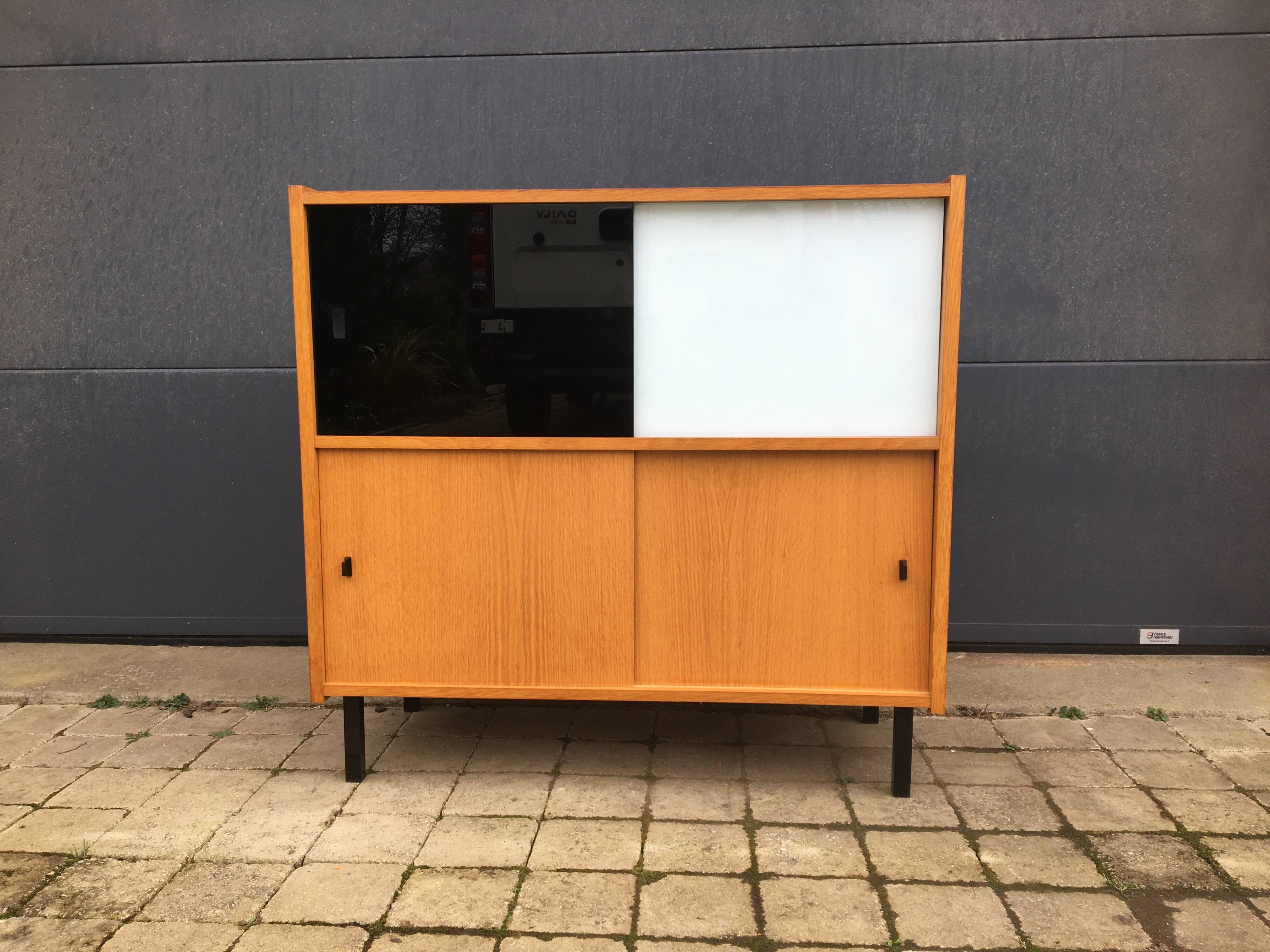 Vintage bookcase/storefront