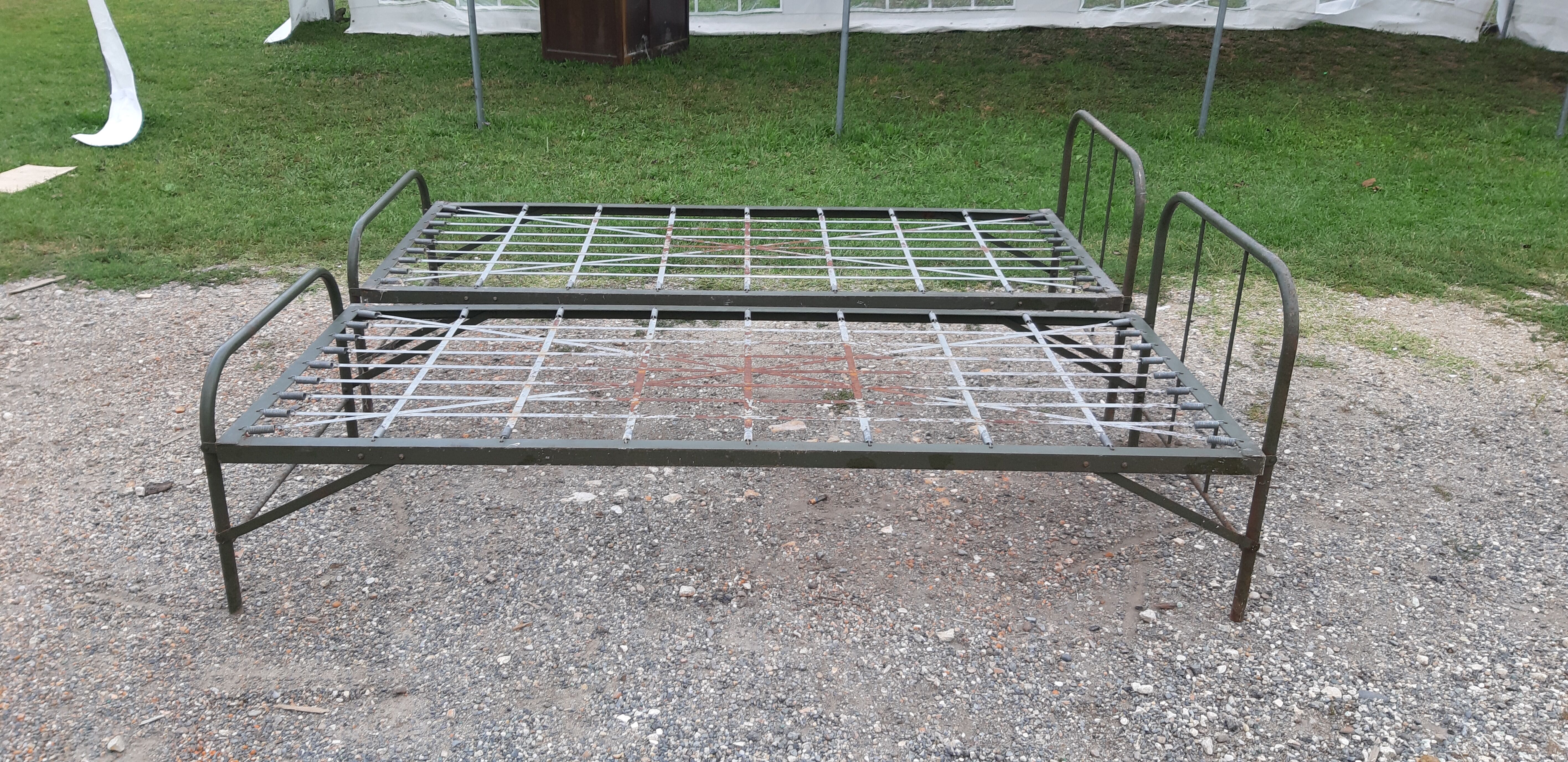 Pair of folding Camp Beds in 190/90