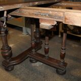 Expandable Henri II table
