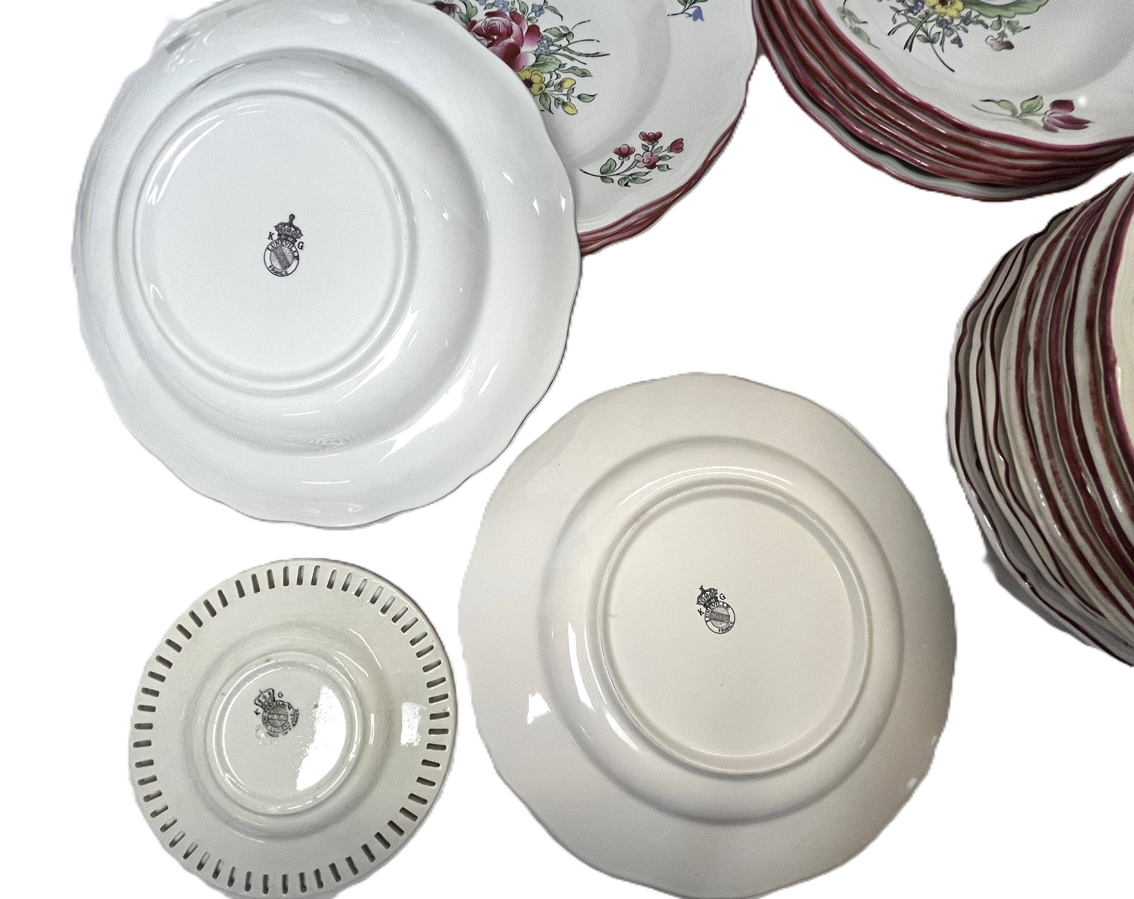 42-piece Lunéville KG tableware set with floral decoration, 20th century