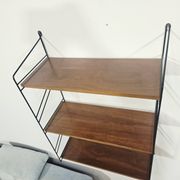 Étagère murale Mid-Century / String / Tomado / années 1970.