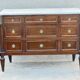 Commode de style Louis XVI