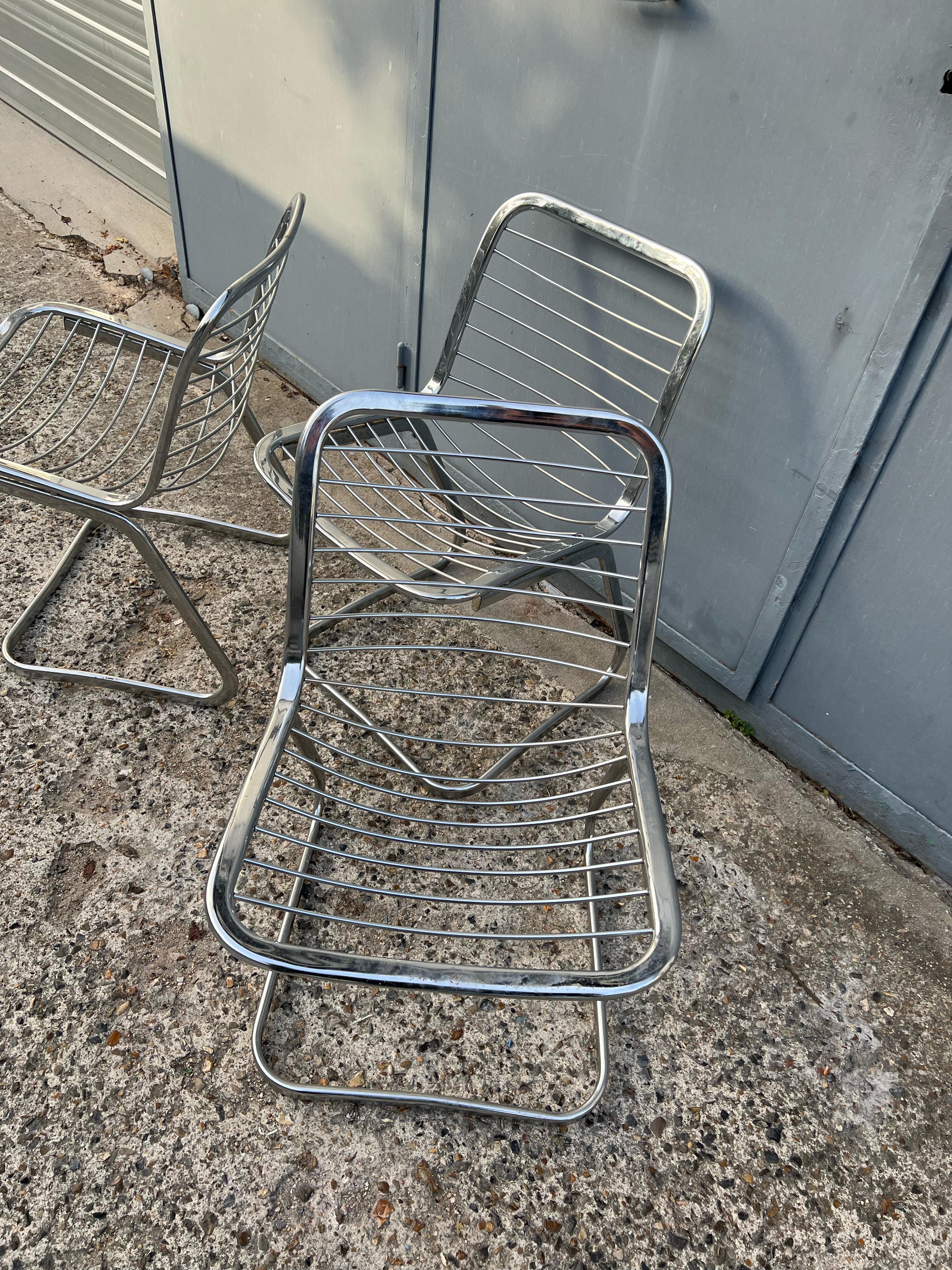 Vintage Italian design chrome metal chair from the 70s