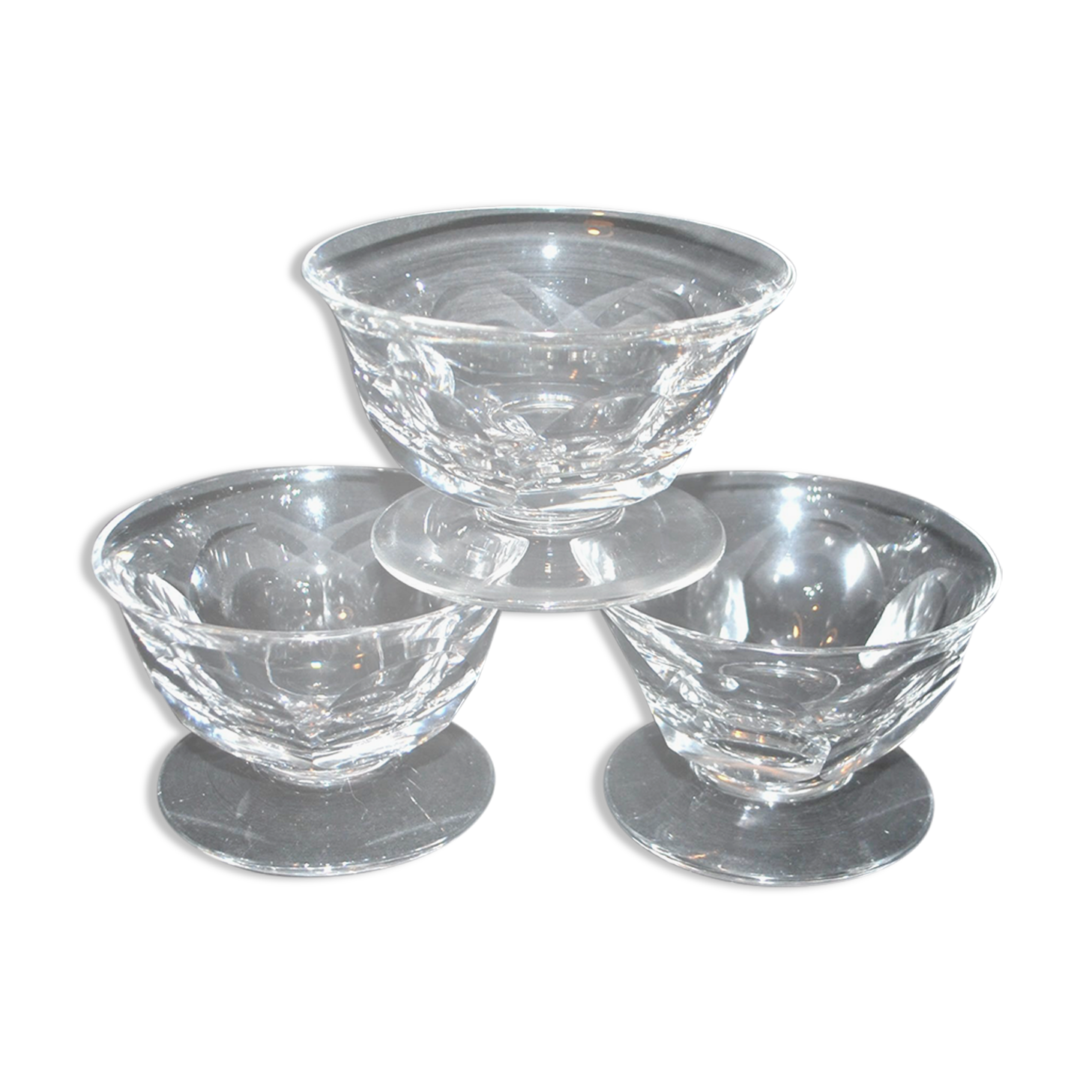 Set of 3 old champagne glasses in cut crystal with flat ribs Saint Louis? Béarn Talleyrand