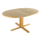 Juul Kristensen for JK Møbler oval oak extendable dining table 'Nakskov'