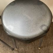 Duo de tabourets en bakélite, années 50
