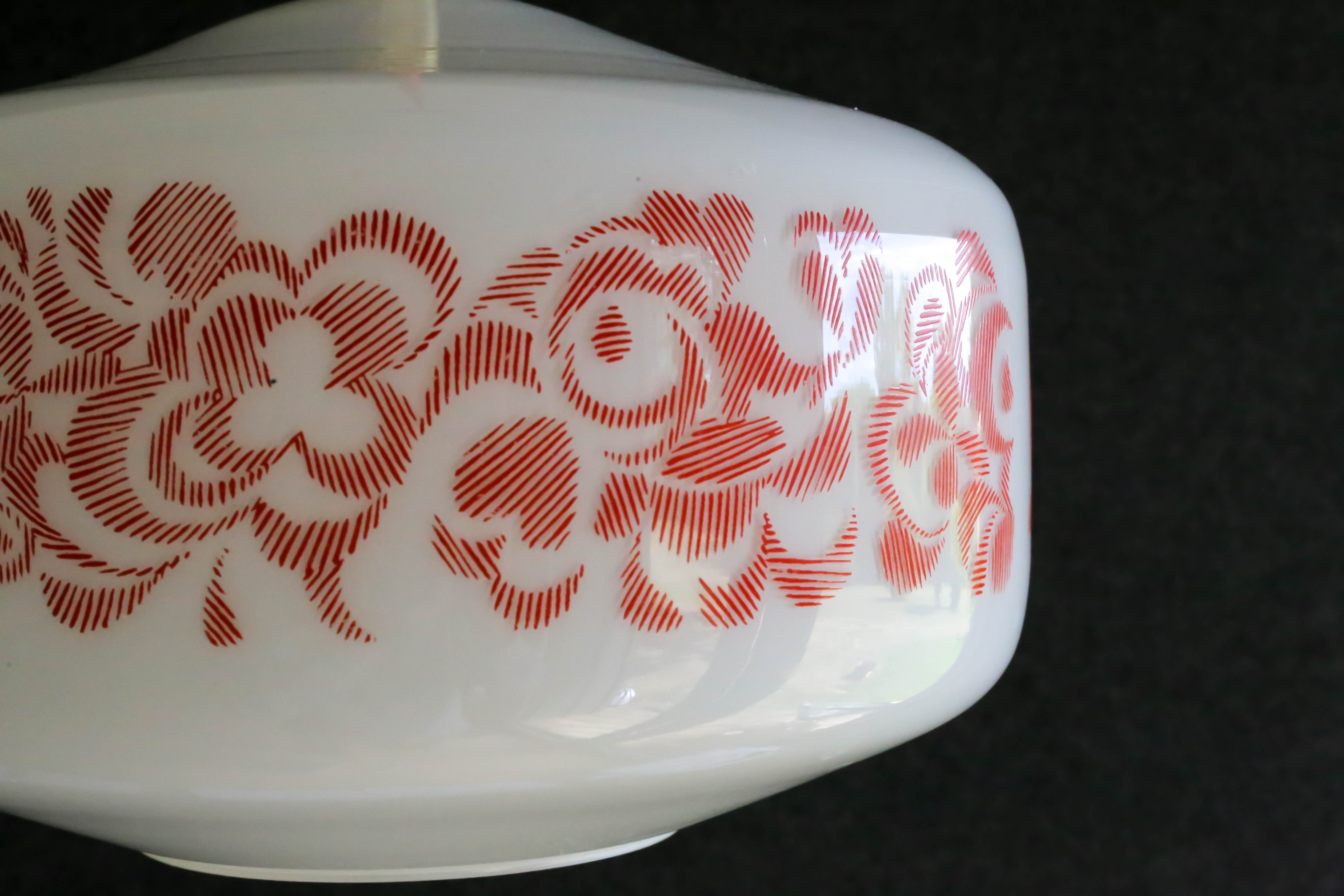 French suspension lamp in white opaline with red print pattern - comes with brass socket