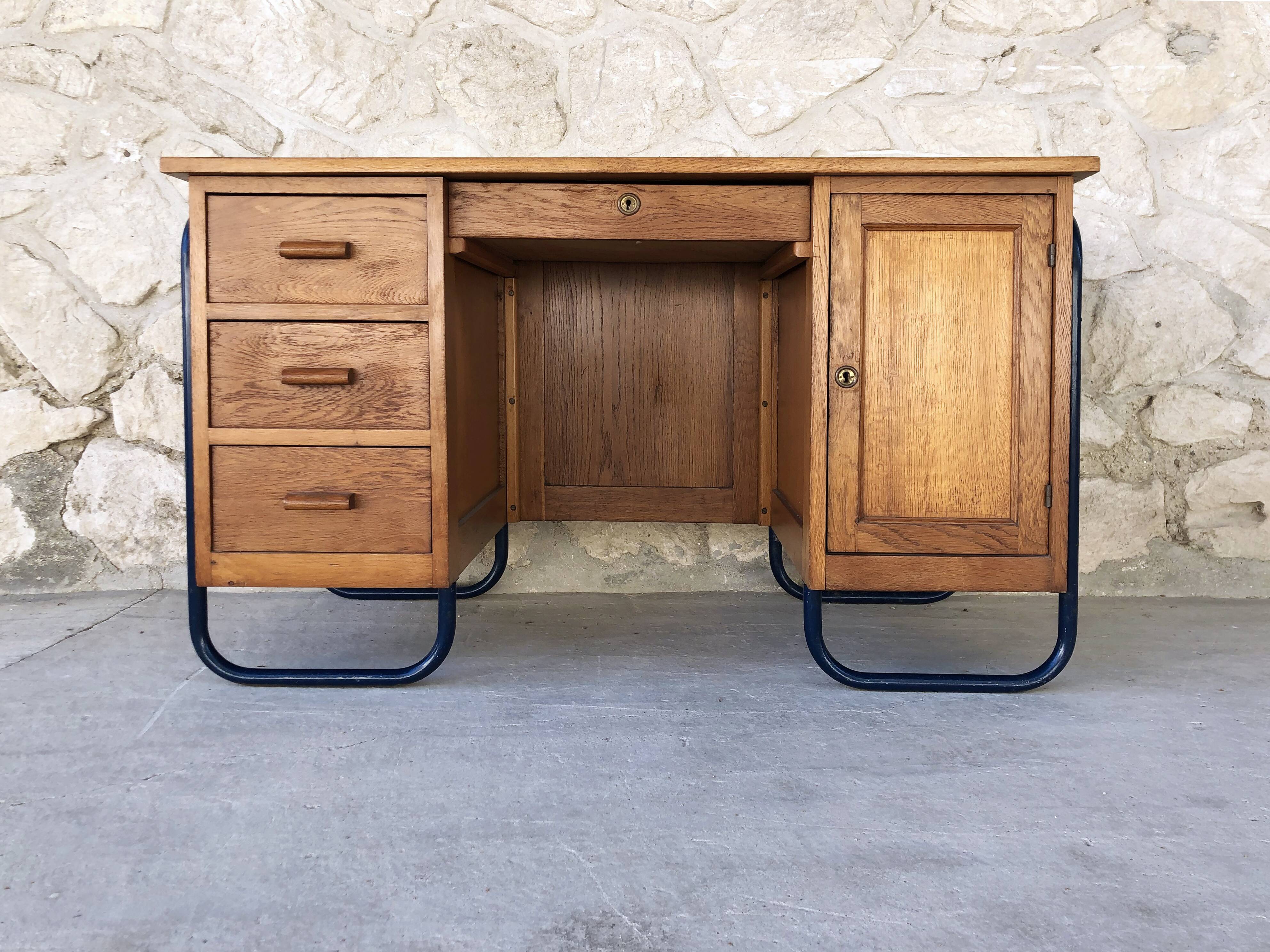 Schoolmaster's office