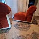 Superb pair of 70s drivers, orange velvet, plastic shell ...