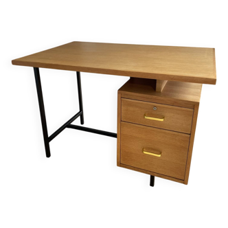 Renovated vintage desk with 2 drawers