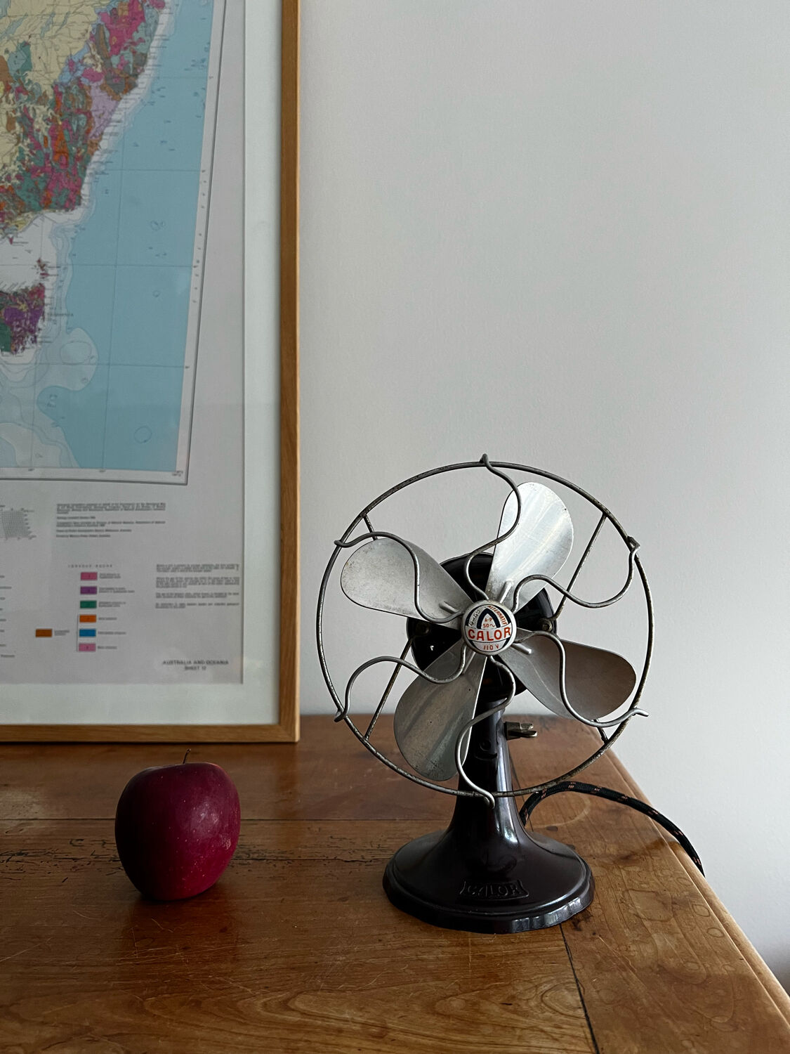 Small Bakelite fan