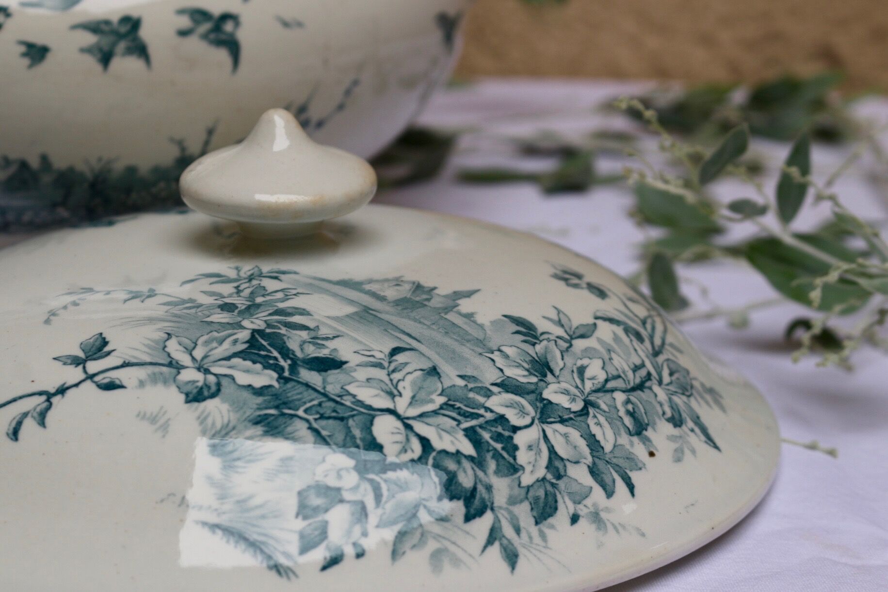 Soupière Terre de Fer, Gien