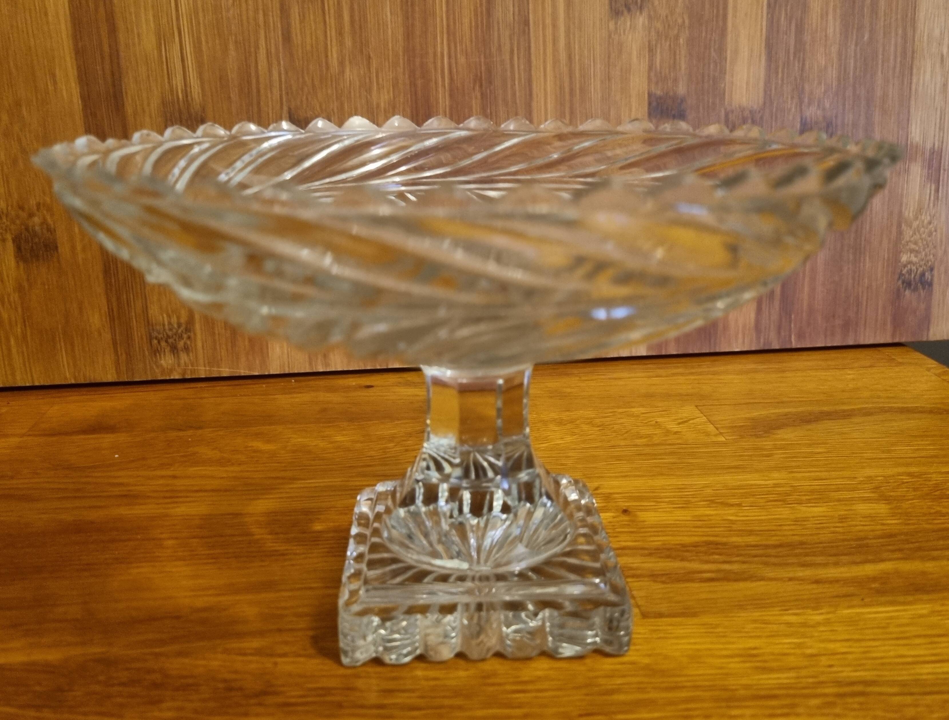 Compotier / Serviteur sur piedouche en cristal