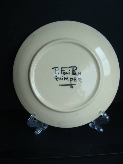 Art Deco cup and saucer P. Fouillen / Quimper