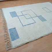 Handmade natural wool rug, size 150 x 250 cm