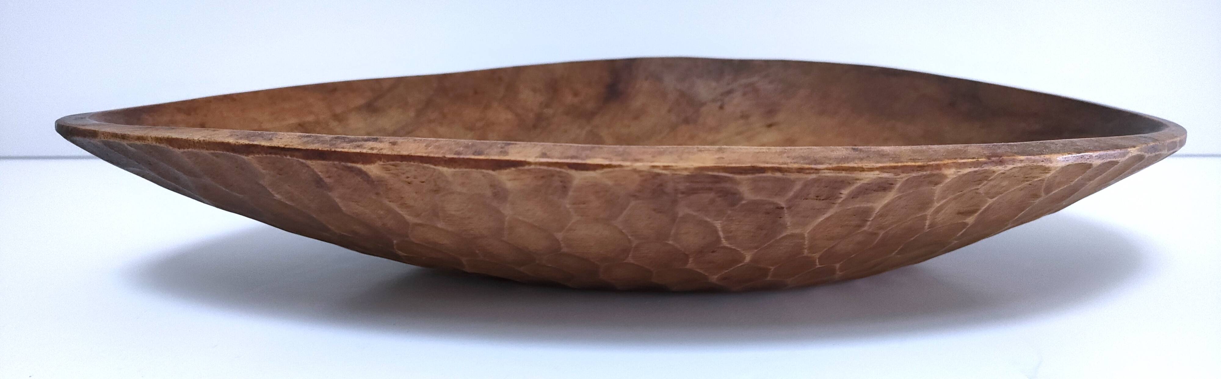 Empty wooden pocket cut gouge free form vintage