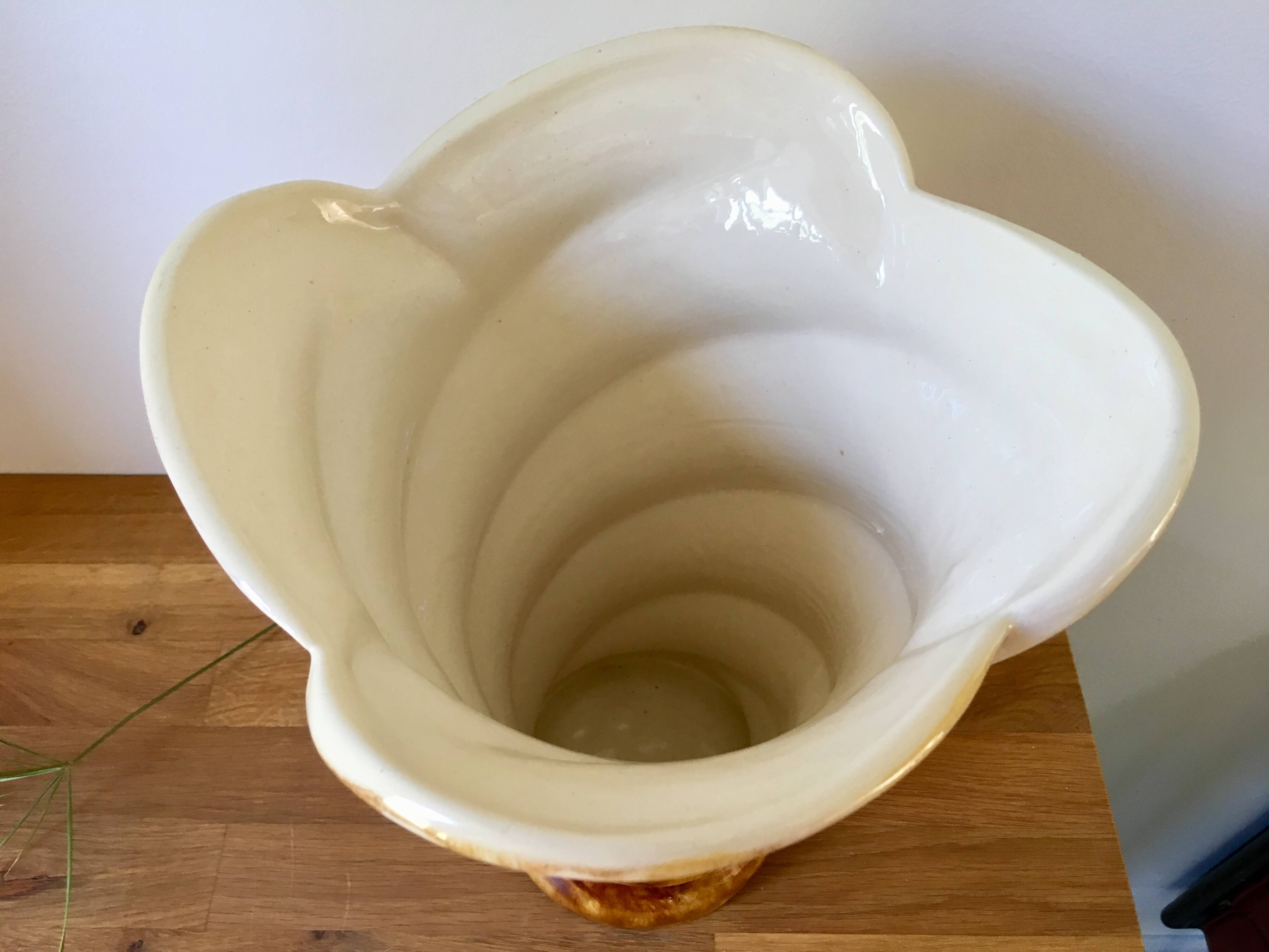 Grand vase en céramique emaillée signé baudin
