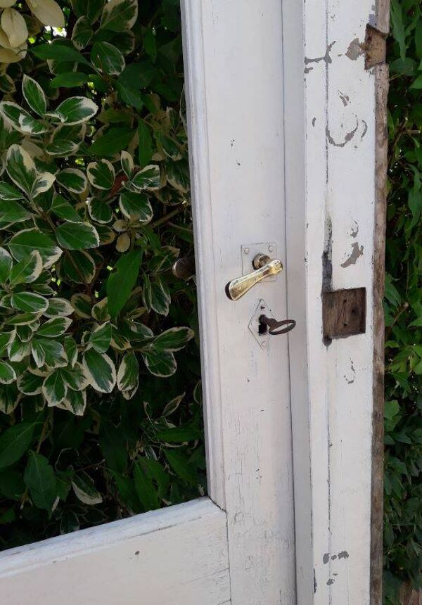 Porte ancienne vitrée 211,5x105,5cm et son cadre porte d'entrée