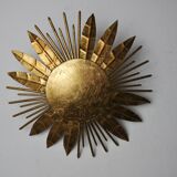 Brutalist sun floral wall lamp, gold leaf gilded metal, Italy, 1970