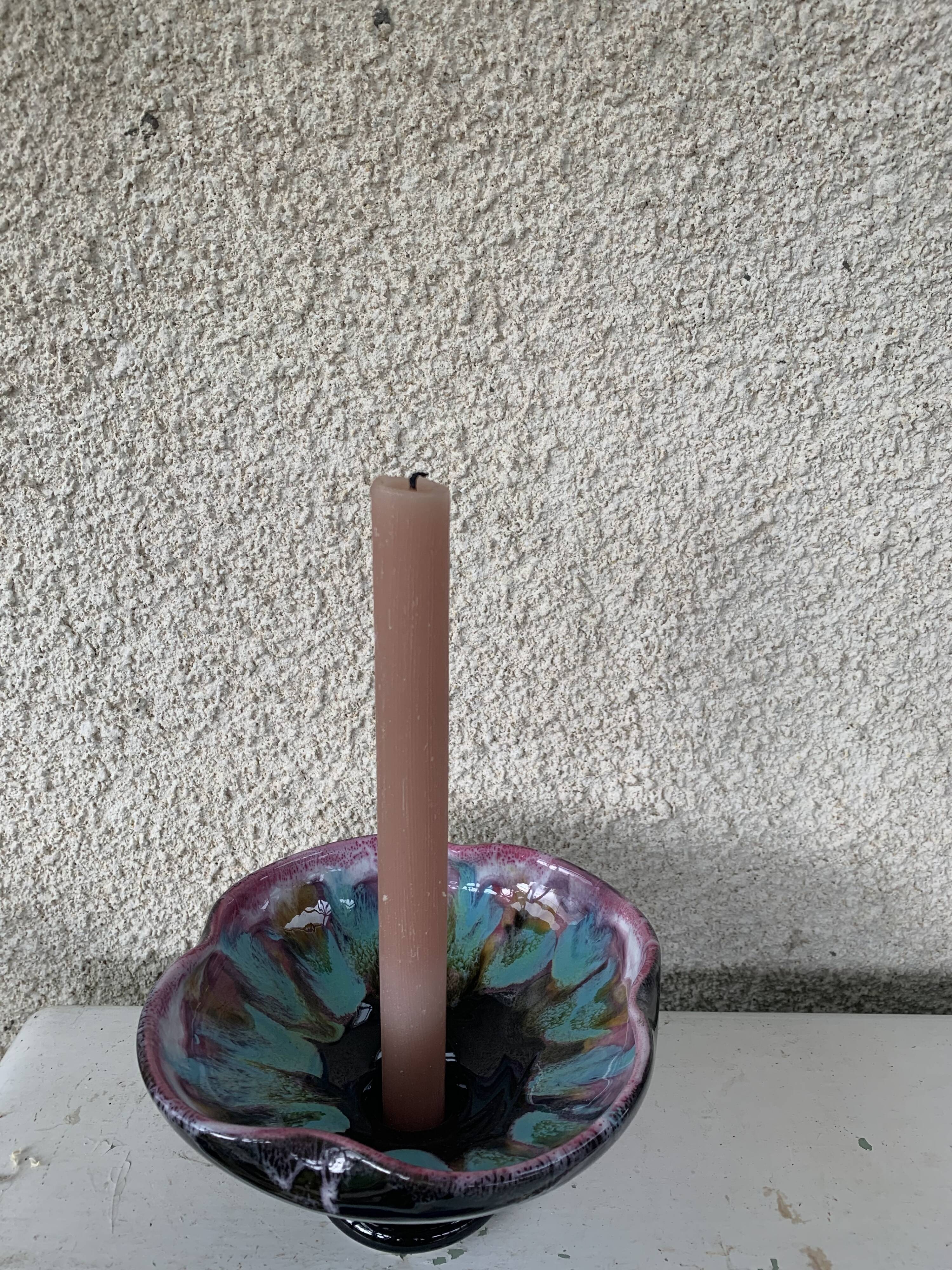 Flamed enamelled ceramic candle holder