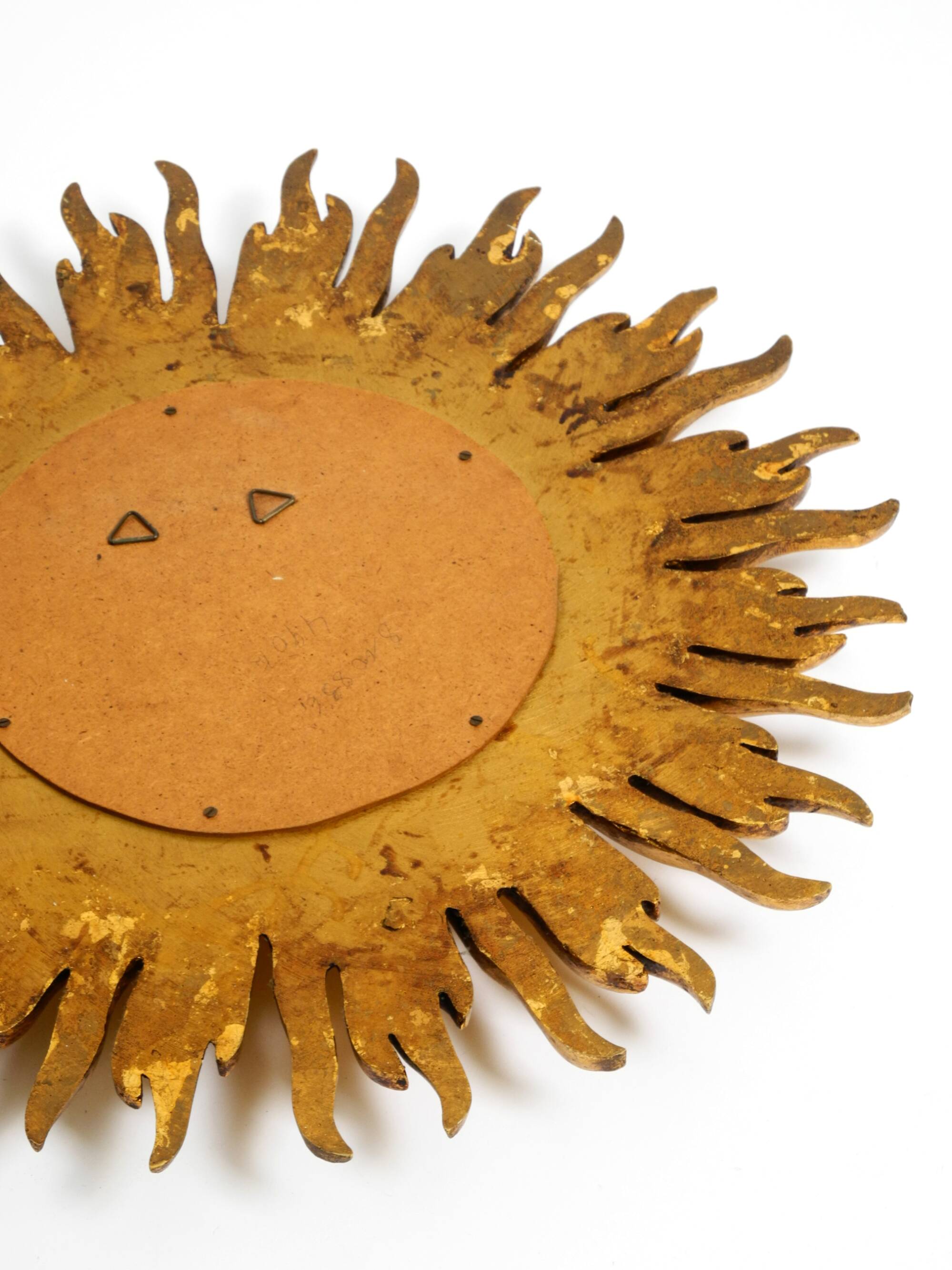 Mid Century Sunburst Kovex wall mirror made of wood and resin - gold plated