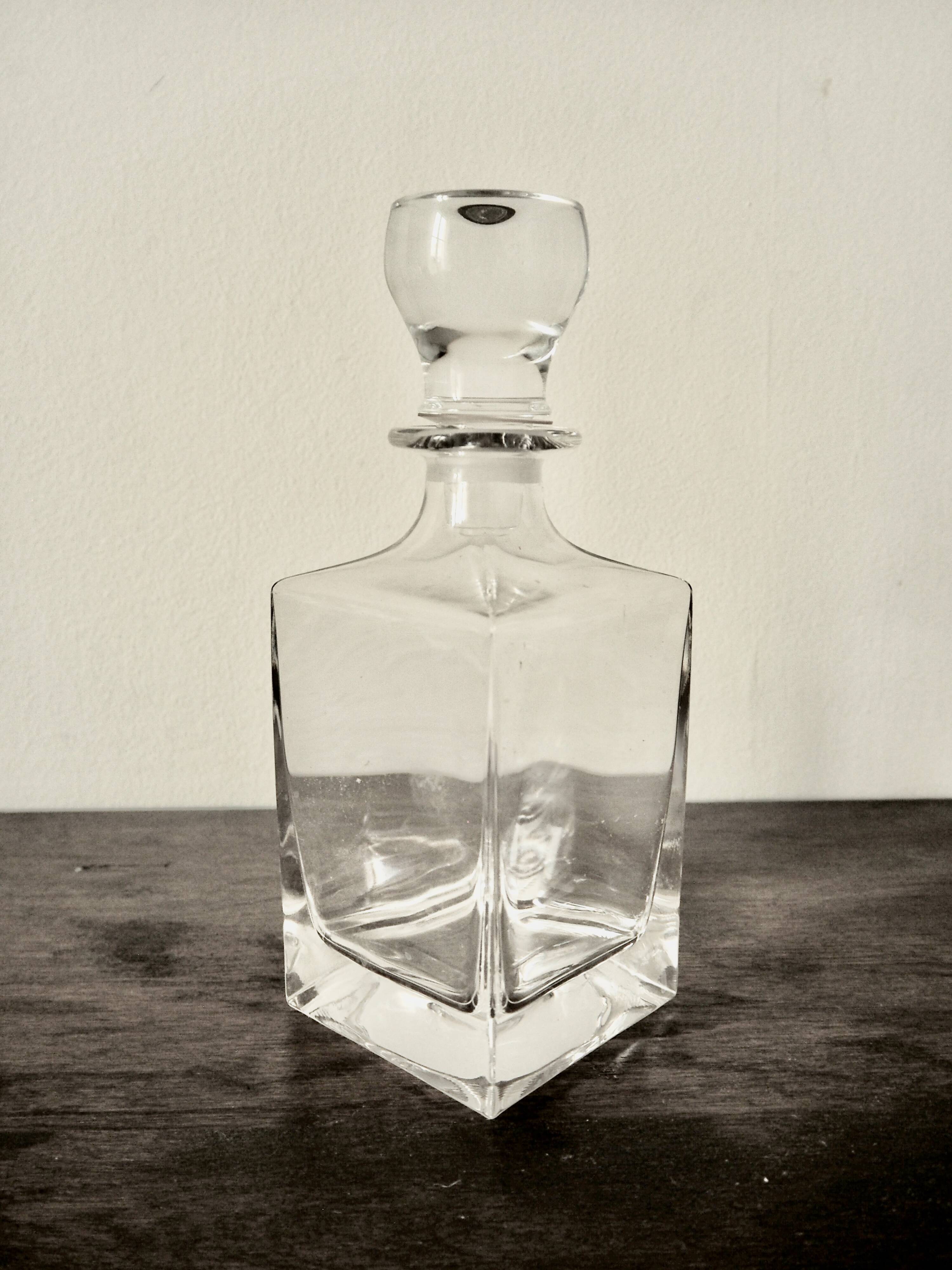 Carafe à whisky en verre lisse