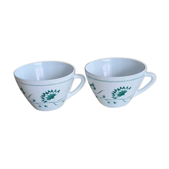 Tea cups