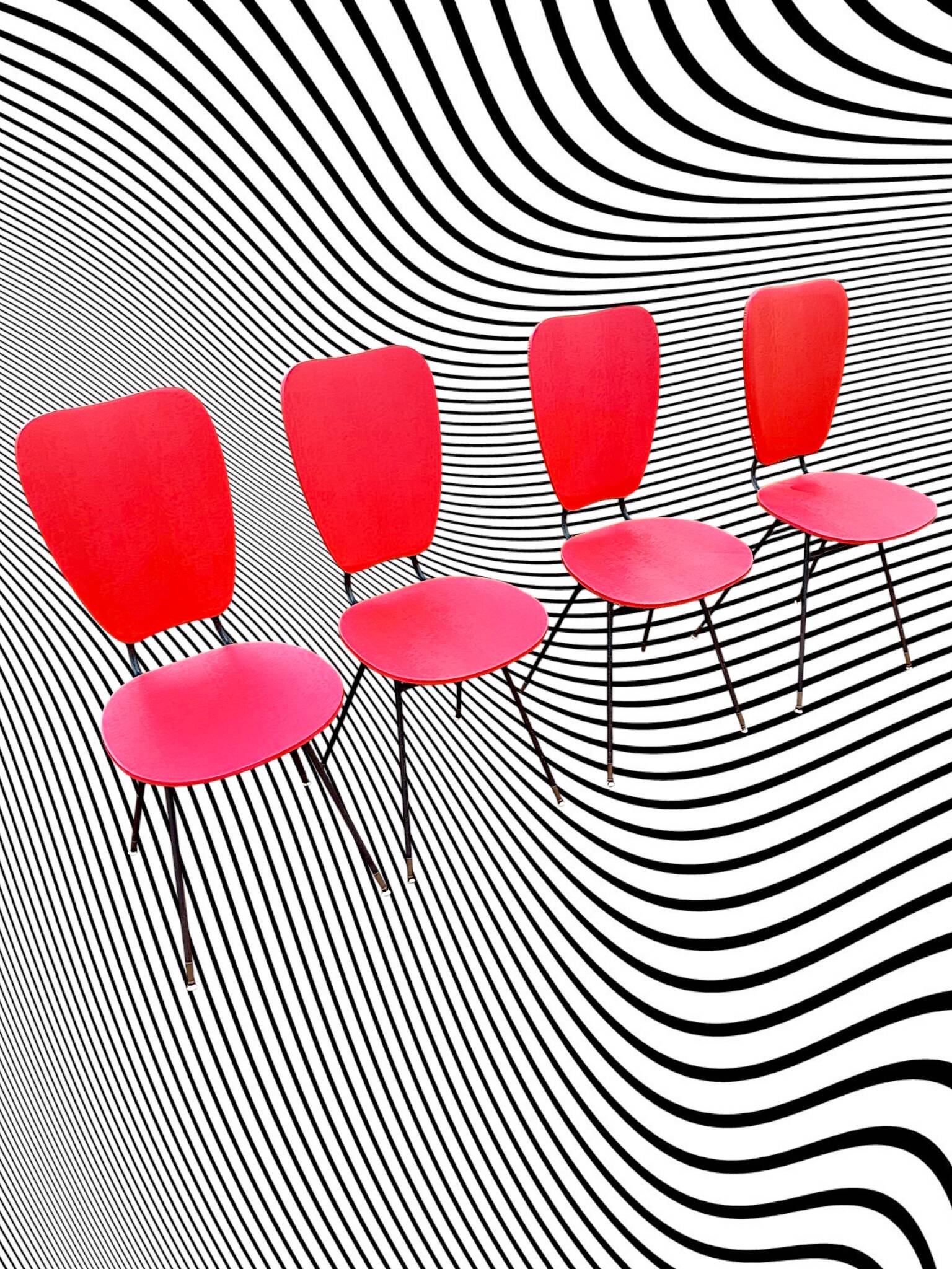 Set of 4 vintage chairs